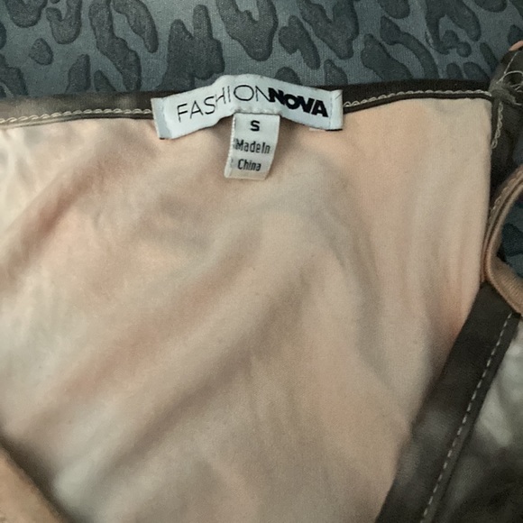 Fashion Nova top - Picture 5 of 7